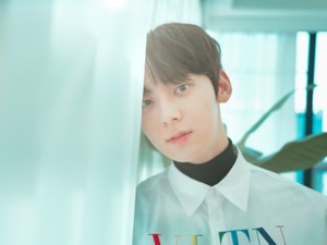 韓国ドラマ「ライブオン」高校生役でドラマ初主演　ファン・ミンヒョン