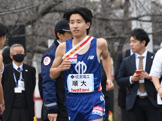 陸上・駅伝 - 【写真】男女混合駅伝は城西大学が全区間トップで初優勝!箱根・富士山ランナーも活躍 | 4years. #学生スポーツ