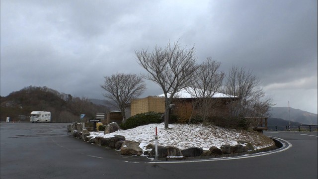 上空の強い寒気で各地冷え込む…岡山・真庭市の山間部では雪