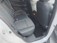 後部座席もゆったり。