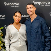クリスティアーノ・ロナウド（右）とジョルジーナ・ロドリゲス