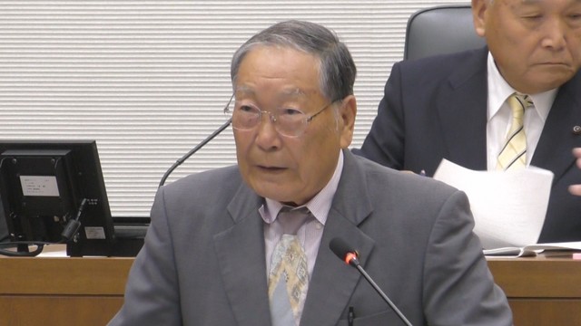 答弁書を破るなどのパワハラ行為…三豊市議に辞職勧告決議　調査結果や再発防止策などをまとめる　香川