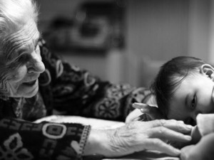 「泣いちょ」。出産を控えた今思い出す、大好きだった祖母の優しい声