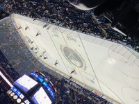 ワクチンパスポートの影響か？人気カードにもかかわらず観客はまばら