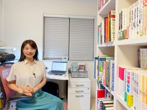 ただ聞くではない、身につく聞き方がある　ベテラン翻訳家が出した「おうち英語」本