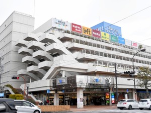 総集編　文学の種はすべての町に　文芸評論家・斎藤美奈子