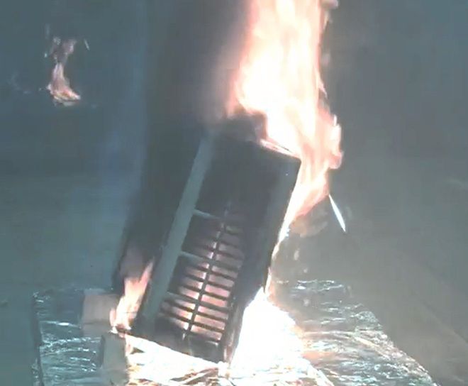 Warning: Water bottles are fire hazards around air conditioners | The ...