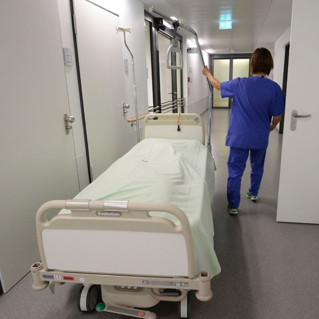 アメリカ人男性が手術後にスペイン語が話せたという