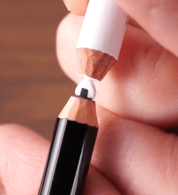 その名も「芯米おにぎり」の完成！（提供：シロイ/鉛筆彫刻人✏さん）