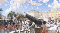 参加者ずぶ濡れ！テーマパークで酷暑を涼しく楽しく乗り越えるイベント　香川・丸亀市