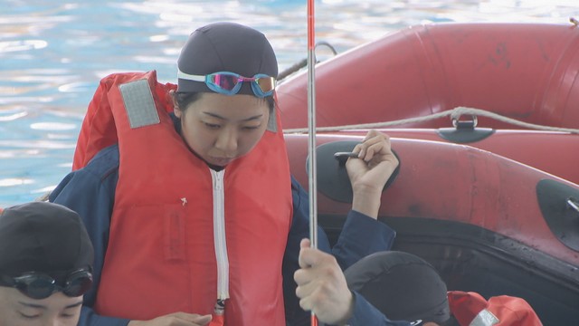 若手消防士が水難救助技術を磨く　年々採用が増える女性消防士も訓練参加　岡山