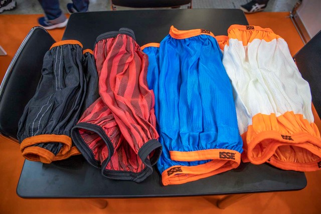 左からフラグシップモデルの「スーパー」「リサイクル」「クラシック」、日本限定モデルの「スベーネ」。