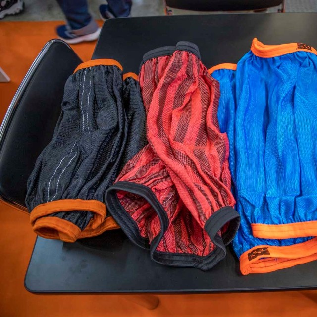 左からフラグシップモデルの「スーパー」「リサイクル」「クラシック」、日本限定モデルの「スベーネ」。