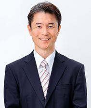 𠮷岡伸悟