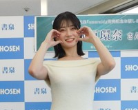 初イベントを行った瀬戸環奈＝東京・書泉ブックタワー