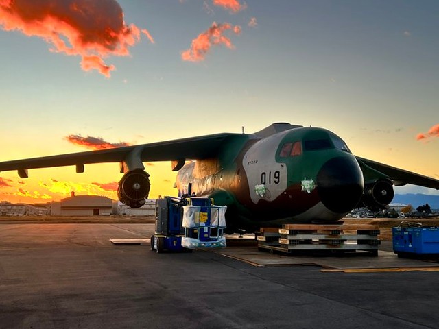 約５０年間も日本の航空輸送の主力であり、災害派遣等でも 活躍したC１／航空自衛隊入間基地　公式X