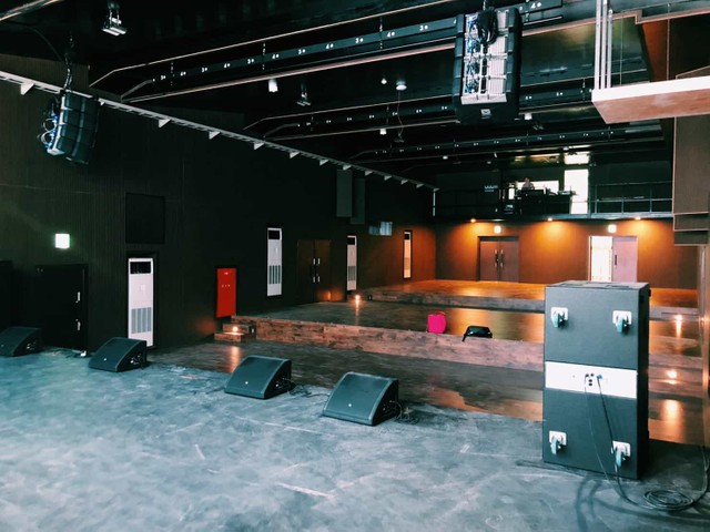 7月にグランドオープンしたTAKARA OSAKA。スタンディングなら800人規模の動員キャパシティ