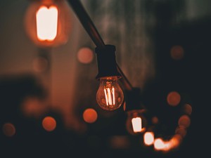 睡眠と仲が悪く、夜を「過ごす」私はその美しさや幸せを知っている