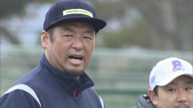 香川オリーブガイナーズ　三冠王・松中信彦が総監督として始動　ホークスのキャンプ恒例、「12分間走」で練習開始