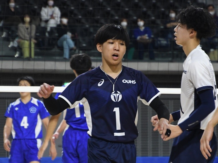 中央学院大学バレーボール部Tシャツ - サッカー/フットサル