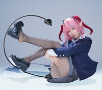 人気漫画「カナン様はあくまでチョロい」（講談社）のコスプレを披露した伊織もえ＝撮影 / 井田達也、スタイリスト / 深田芳美、ヘアメイク / 小林瑞樹、衣装協力 / 株式会社リアラ