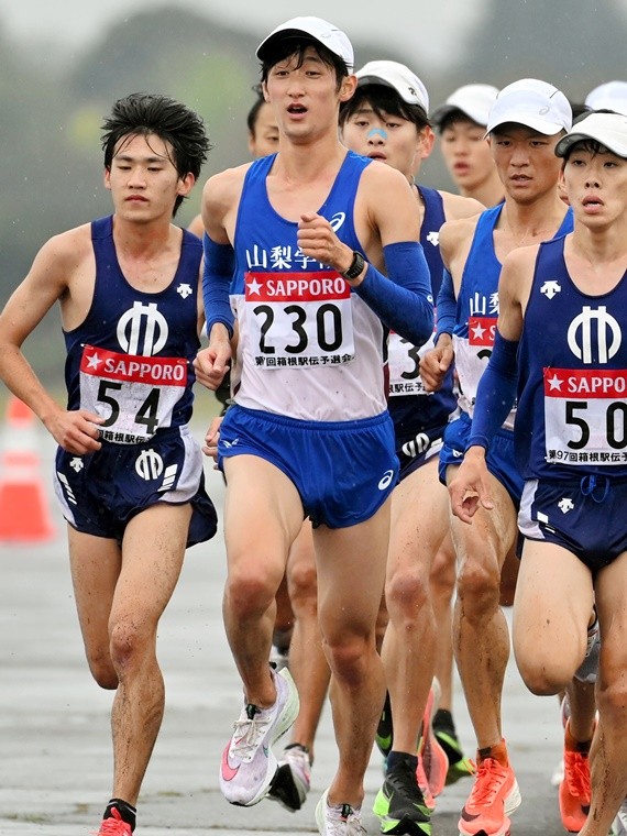 山梨学院大学陸上競技部 公式ユニフォーム - その他スポーツ