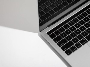 PC必須の仕事なのにPCを回収された。もう社内ニートになりたくない