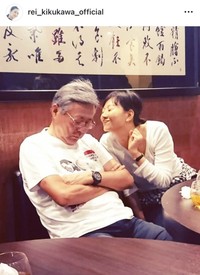 菊川怜（右）と小倉智昭さん　菊川怜のインスタグラム（＠rei_kikukawa_official）より＝2024年12月10日投稿