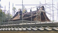 焼損した国宝・神谷神社の屋根（坂出市　10月20日）