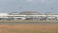 うどんの出汁がでる蛇口　リニューアルし再開　高松空港　5月20日