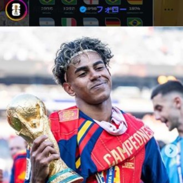 トロフィーを手にどや顔のラミン・ヤマル＝ワールドカップの公式インスタグラム＠fifaworldcupより