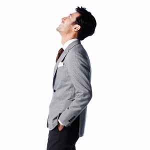 スーツ世論調査ビジネスファッションのアイテムを購入するタイミングは？