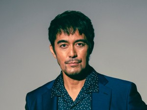 映画「護られなかった者たちへ」出演の阿部寛さんインタビュー　人間の罪が生まれていく過程、繊細に