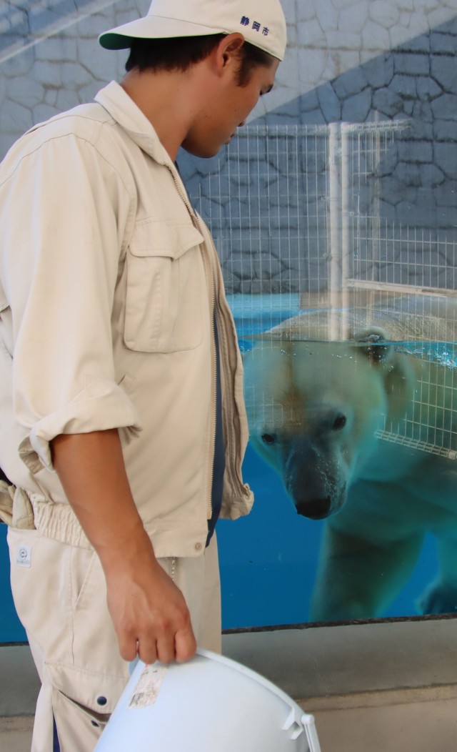 「おしまい？」「おしまい」＝2023.10 日本平動物園