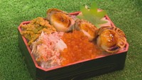 食の美膳　榎本商店「青森県むつ湾産焼きほたて3色弁当」1890円（税込み）