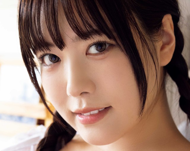 東雲うみ（撮影／中山雅文）