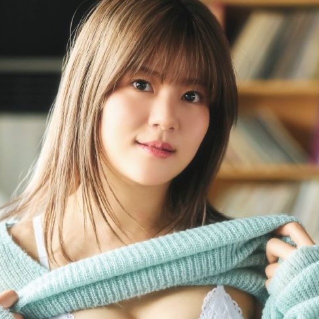 電子雑誌『sabra』第８号に登場した梅咲遥