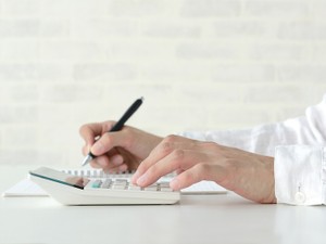 賃貸併用住宅の確定申告の方法　 経費や自宅と賃貸との「案分」のしかたを解説！