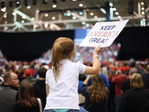 「ライバル政党は『恐怖』だ」　選挙を楽しむ国だったアメリカ、この亀裂はなぜ