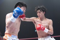 大久保琉唯の鋭いパンチ