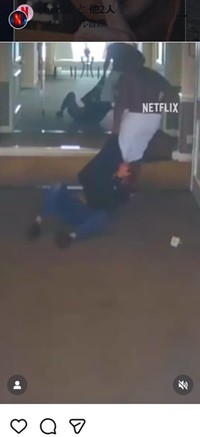 ホテルとみられる場所で引きずられる人物の動画も＝米Netflixのインスタグラム＠netflixより