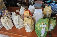 亡くなった子たちの骨壺も並べてあった（「ちまきなころんINよねっこはうす」さん提供）