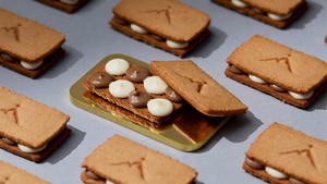 東京駅直結モンブラン専門店がオープン！飲めそうなほどのとろっとろ感“白いモンブラン”が「モンブランTHE珀山（はくざん）」から誕生。