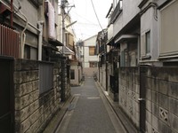 境界不明や違法建築……相続した不動産が「訳あり」で売却や活用できない場合とは