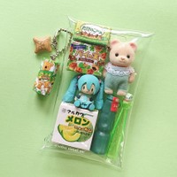 緑バージョン＝なるさん（@saba_umai_ne）提供