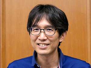 小田雅久仁さん「禍」10年越しの短編集　耳、口、鼻…体のパーツに潜む恐怖