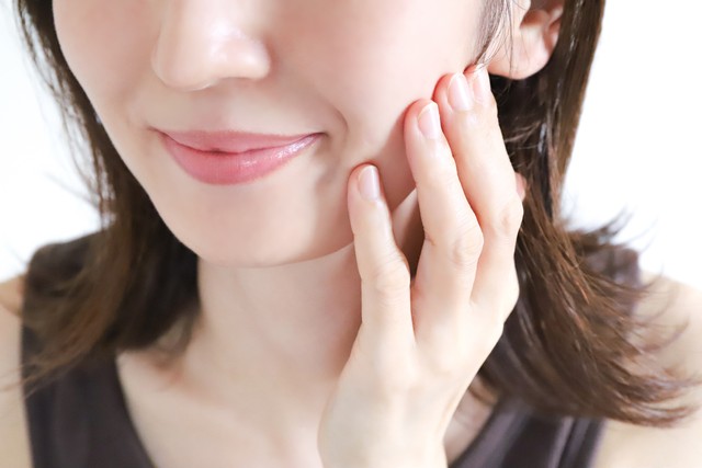 綺麗なフェイスラインは印象的ですね ※画像はイメージです（webbiz/stock.adobe.com）