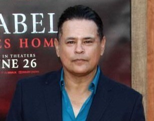 レイモンド・クルス