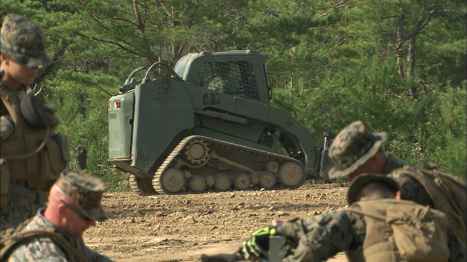 陸上自衛隊日本原演習場でアメリカ軍が単独訓練 岡山 | KSBニュース