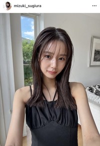 「FLASH」（25年12月23日発売号）に登場した杉浦みずきのオフショット　本人のインスタグラム（@mizuki_sugiura）より＝2025年12月23日投稿